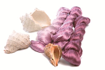 貝と紫糸