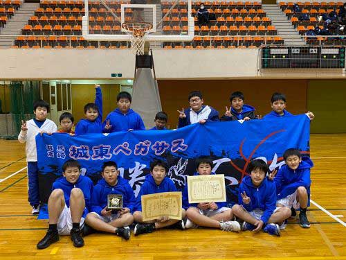 城東ペガサス（男子）の集合写真