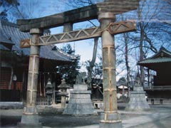 ​諏訪神社鳥居の画像