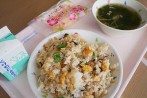 給食1