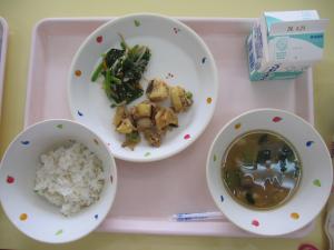 給食