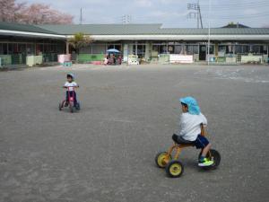 三輪車