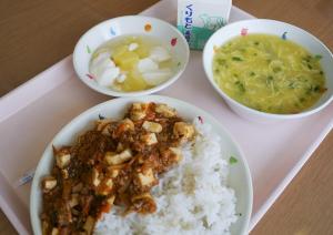 給食1