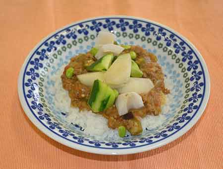 きゅうりと梨の夏野菜カレーの写真