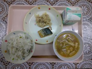 給食