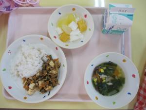 きゅうしょく
