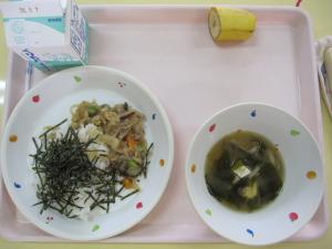 給食