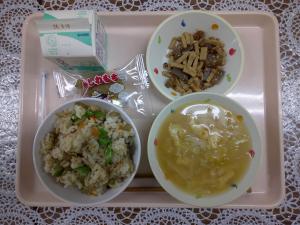 給食