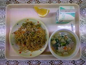 給食