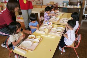 給食1