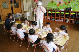 給食2