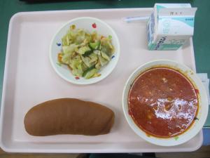 給食