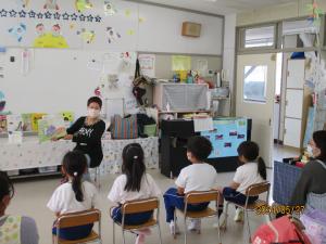読み聞かせ1