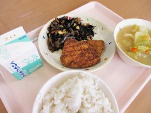 給食１