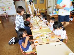 給食2