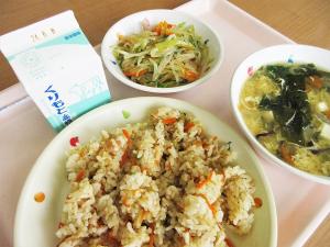 給食1