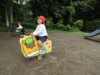 遊具での遊び