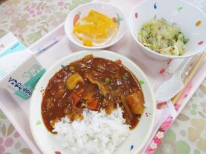 給食