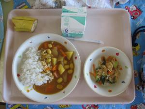 給食