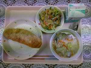 給食