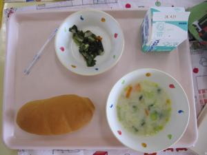 給食