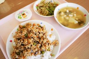 給食1