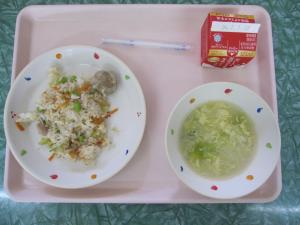 給食