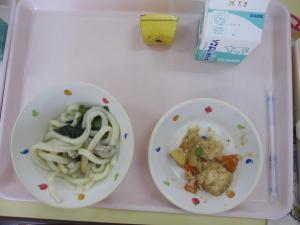 給食