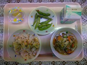給食