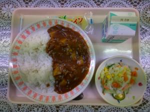 給食