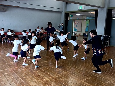 盆踊り年少