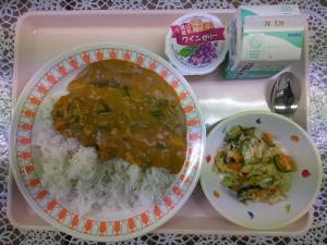 給食