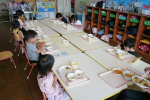 給食2