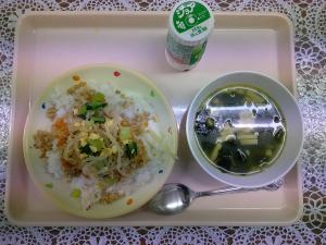 給食
