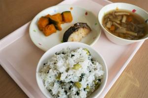 給食1