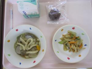 給食
