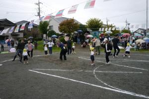 ち３