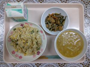 給食