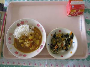 給食
