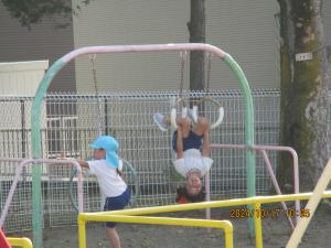 吊り輪遊び