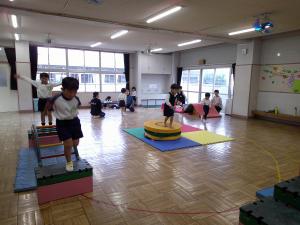 こっち