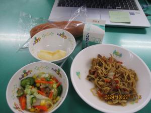 給食