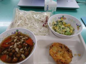 給食