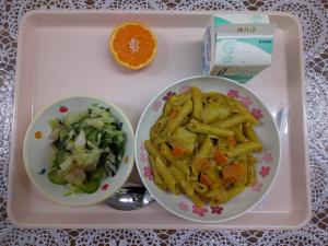給食