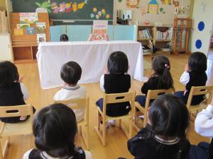 絵本給食