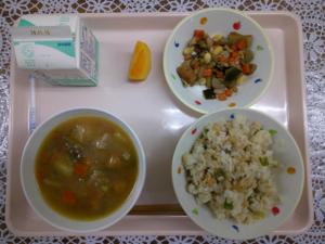 給食