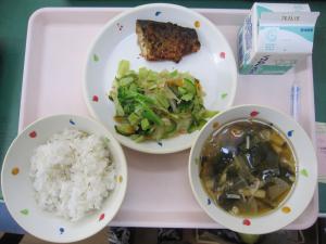 給食