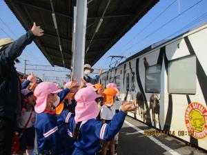 吉井駅到着