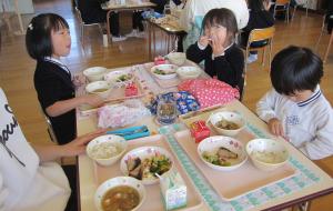 給食