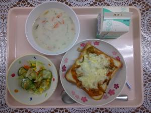 給食